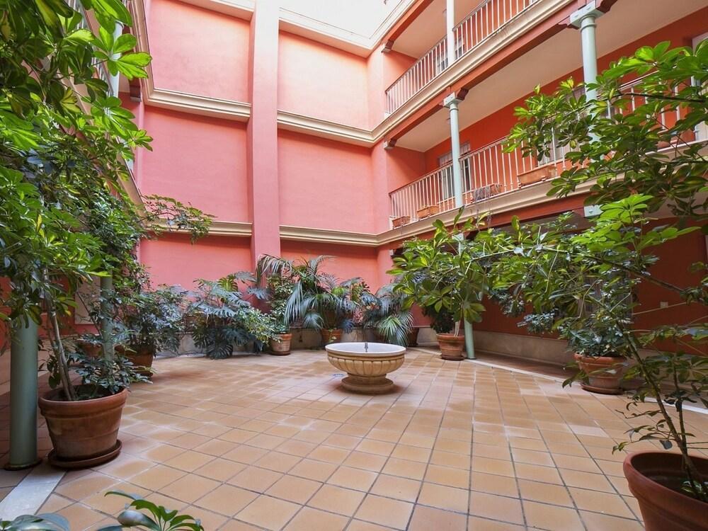 Alohamundi Sauceda Apartment Севиля Екстериор снимка