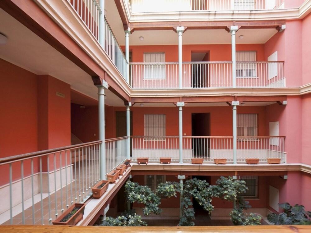 Alohamundi Sauceda Apartment Севиля Екстериор снимка